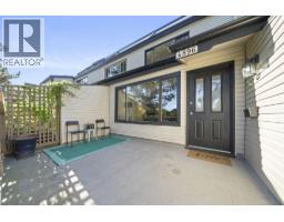 4896 47a Avenue, Delta, BC V4K1T4 Photo 25