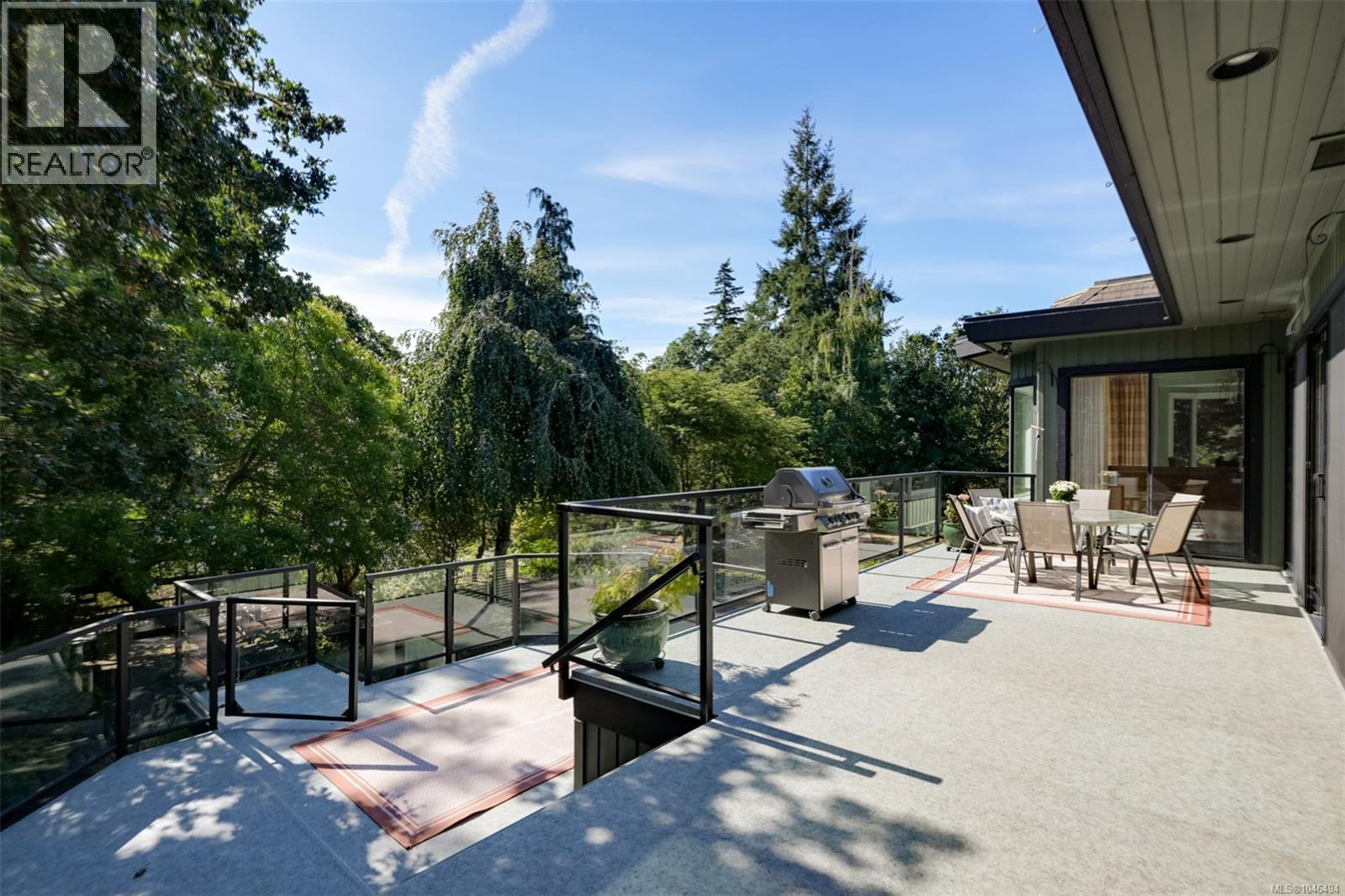 1682 Charlton Rd - 35