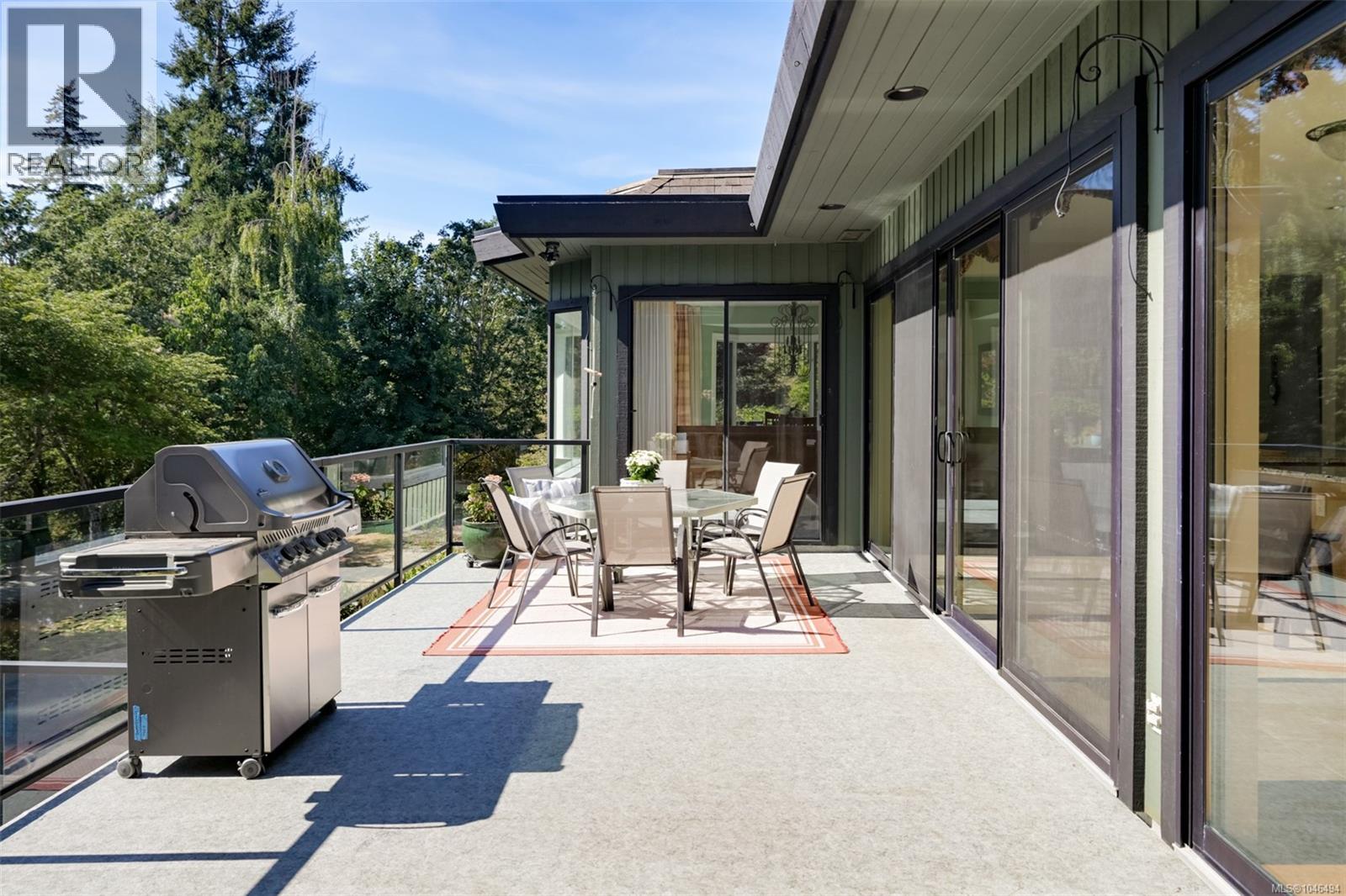  1682 Charlton Road, Saanich