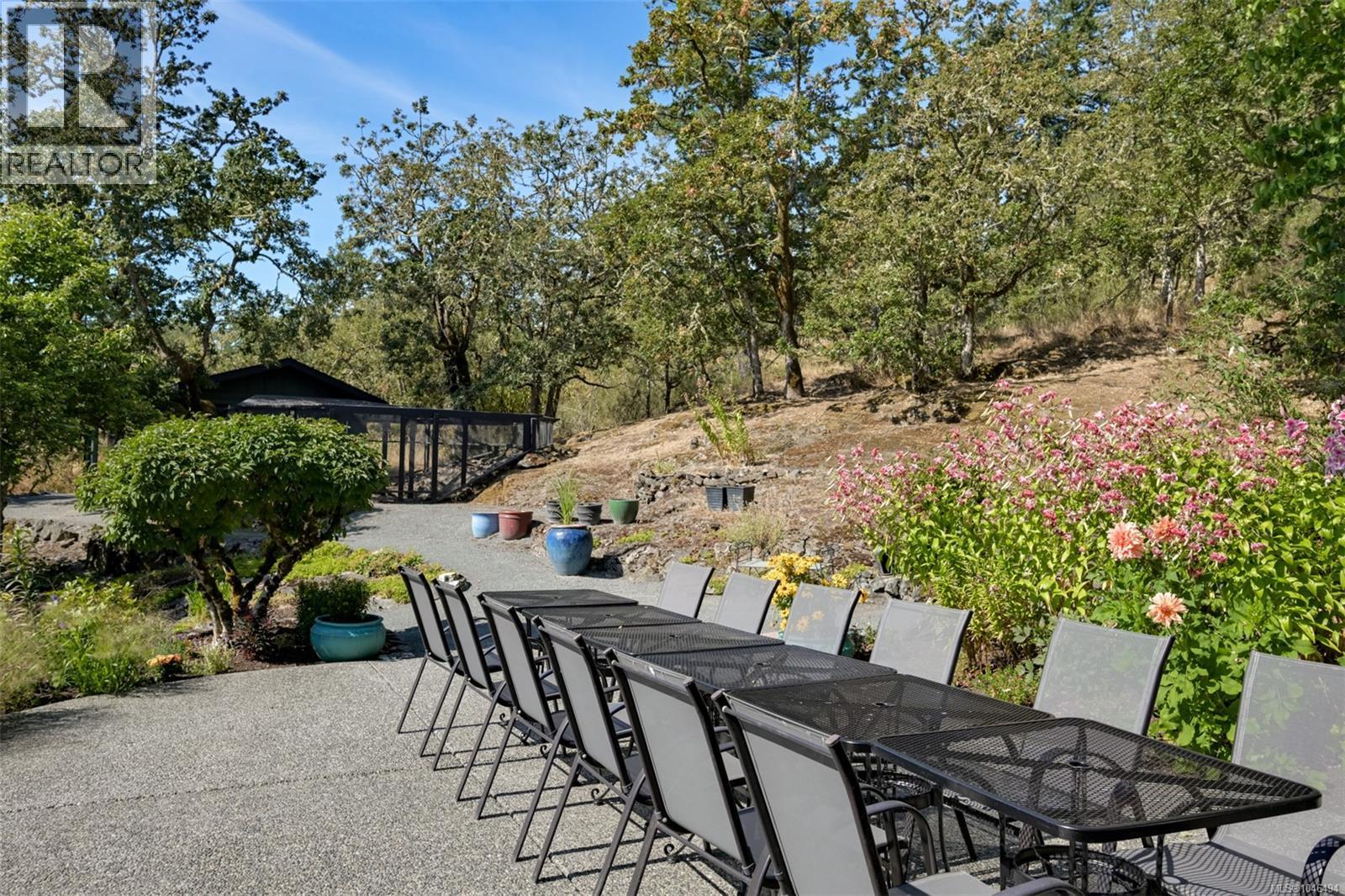  1682 Charlton Road, Saanich