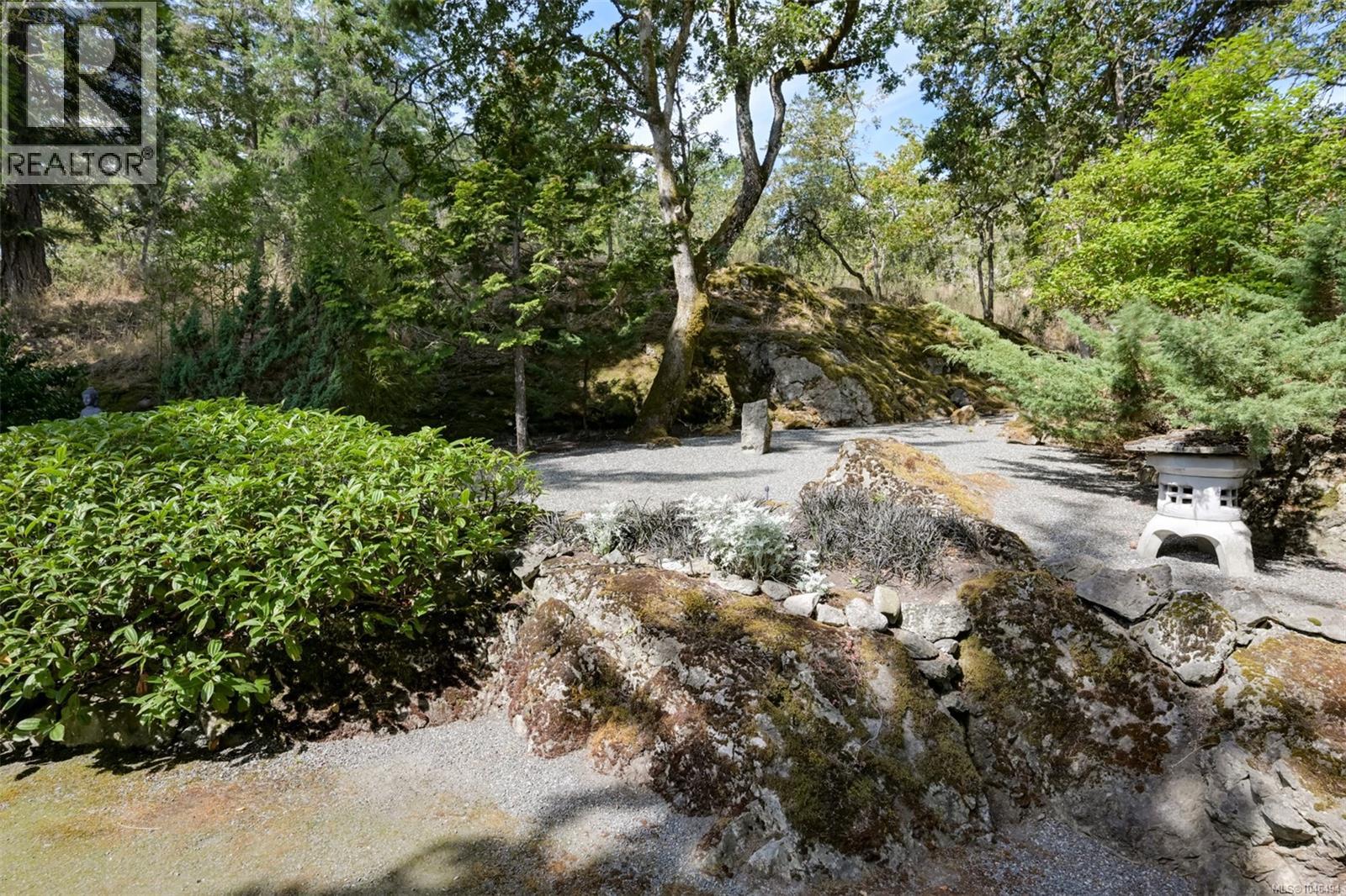 1682 Charlton Rd - 83