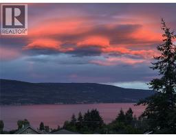 460 Galway Place, Vernon, BC V1H2G2 Photo 19