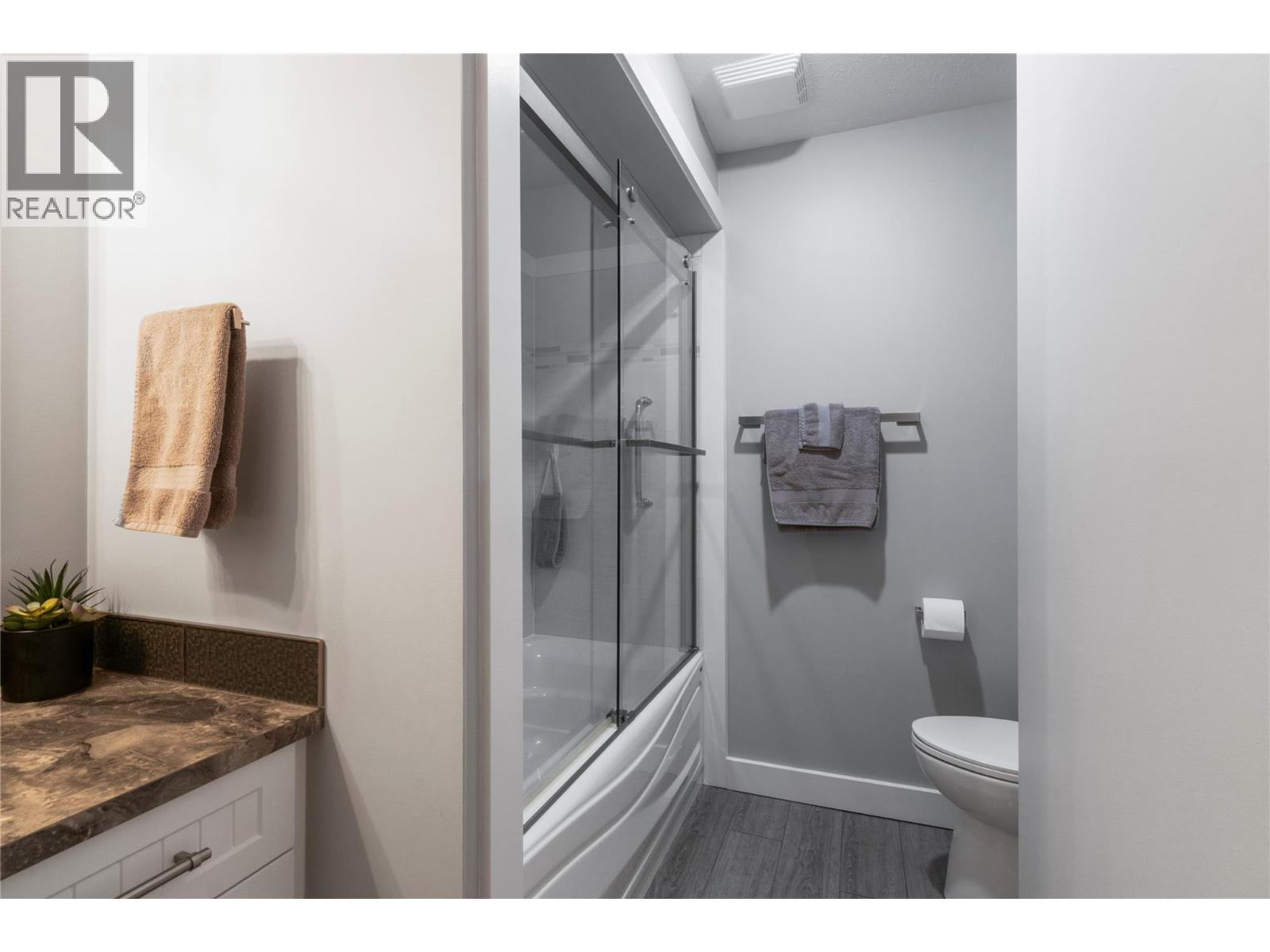#303 251 6 Street SE - 20