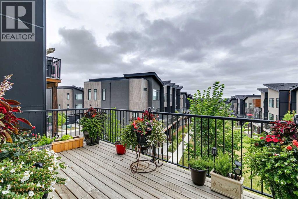 17 Royal Elm Green NW - 27