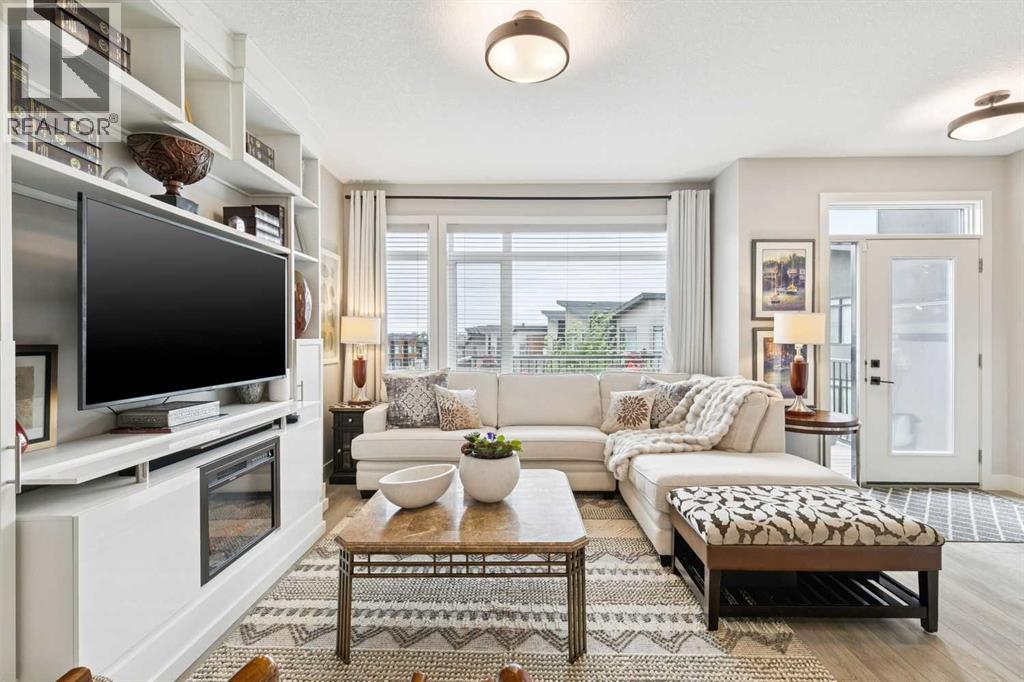 17 Royal Elm Green NW - 4