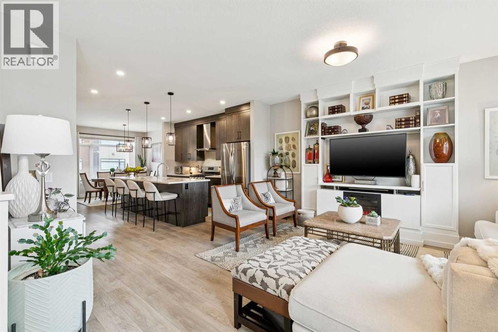 17 Royal Elm Green NW - 5