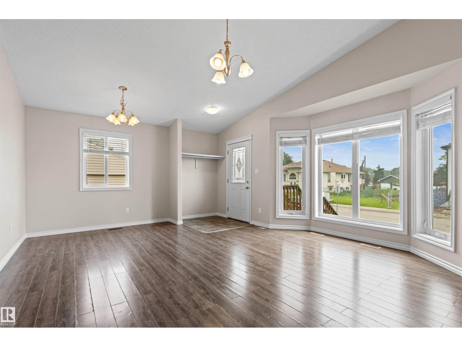 10634 155 Street NW - Photo 8