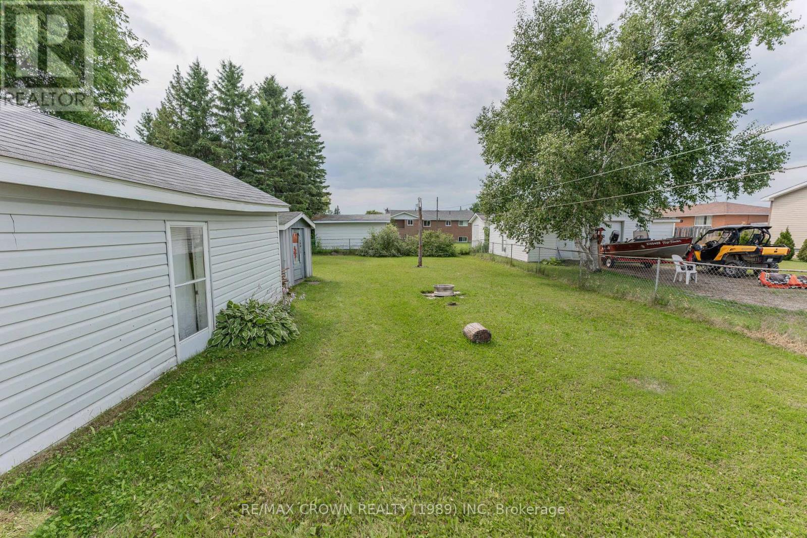 17 MARQUETTE CRESCENT - 37