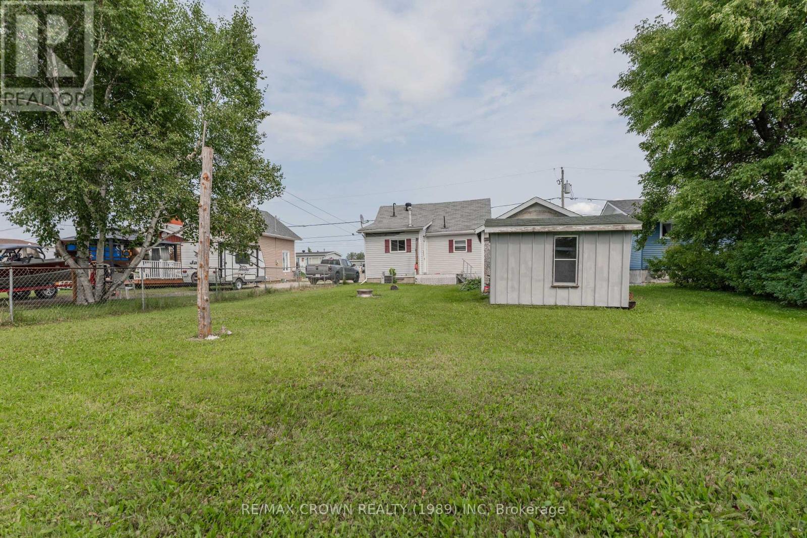 17 MARQUETTE CRESCENT - 39