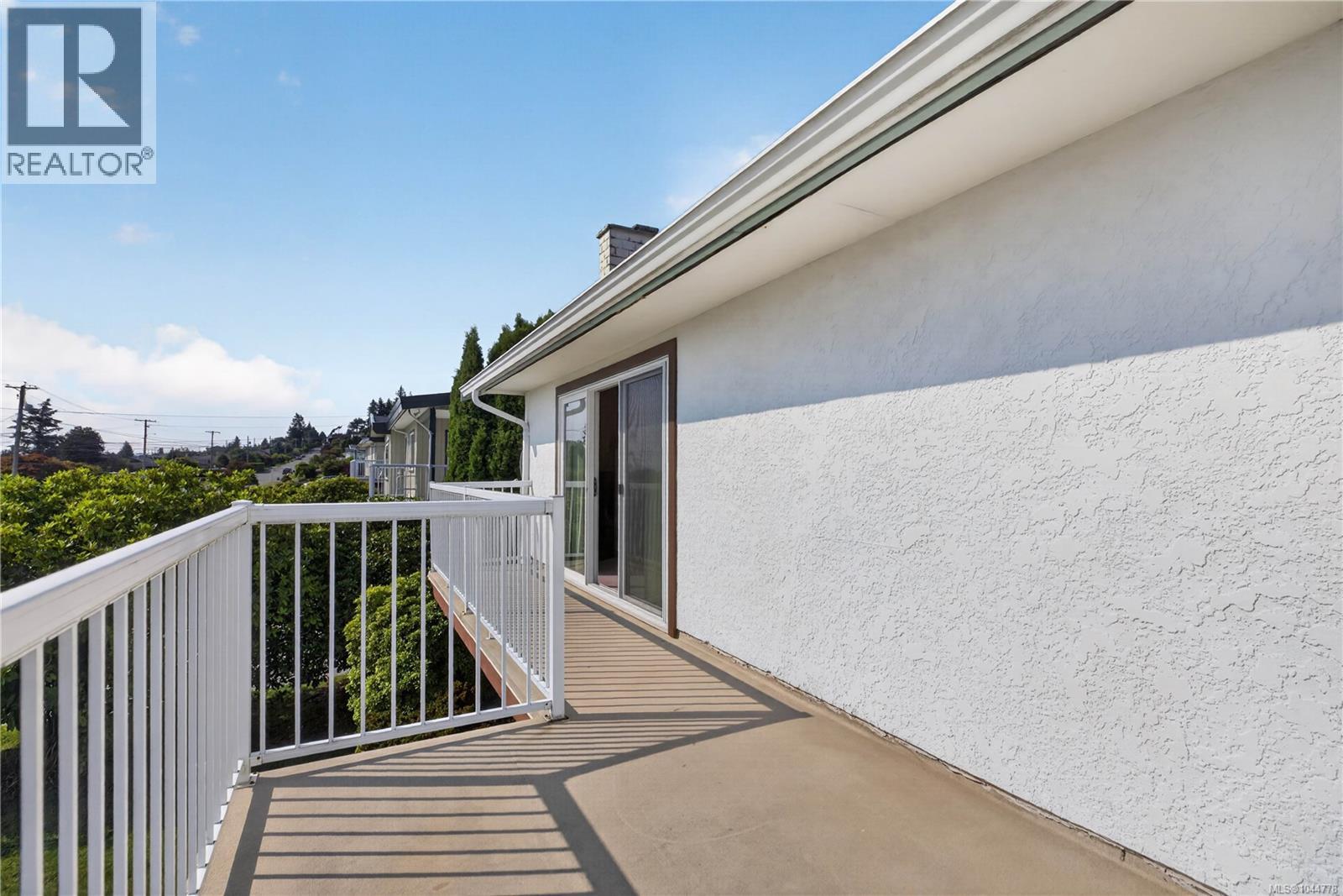 132 Thulin St S - 32