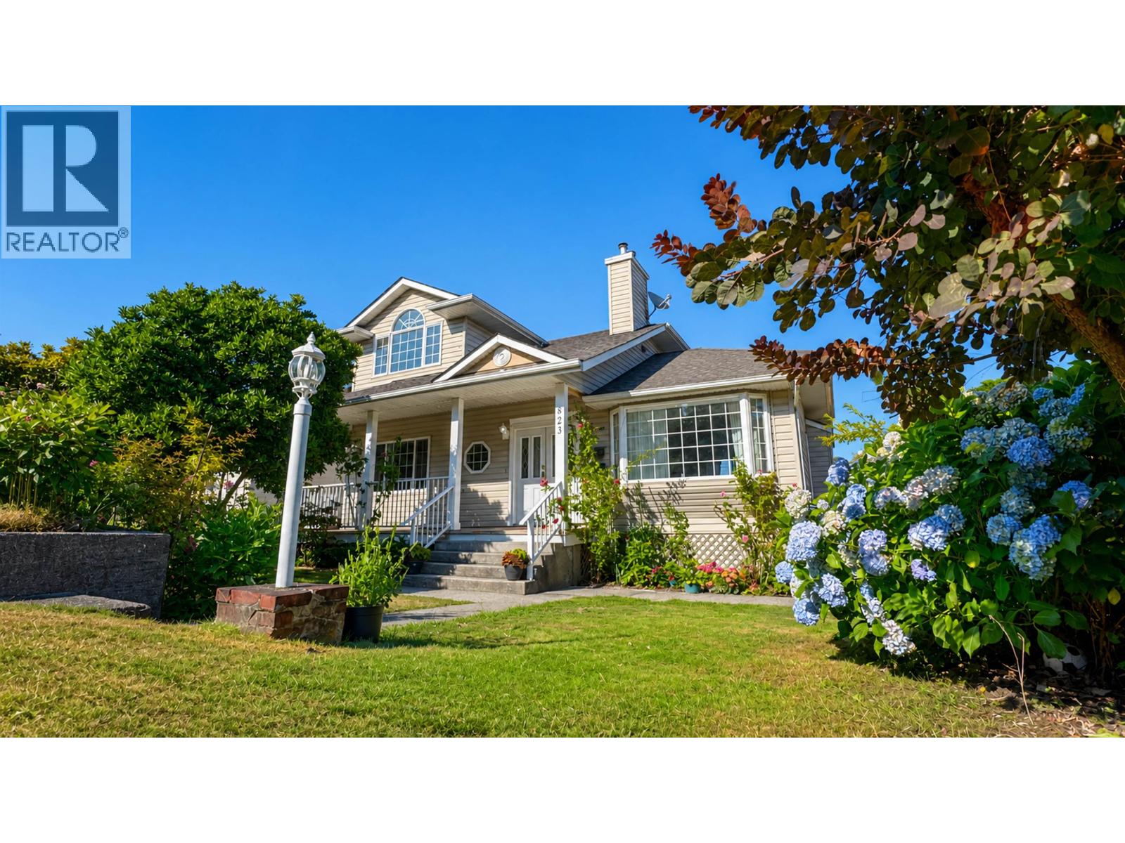 823 BURNABY STREET