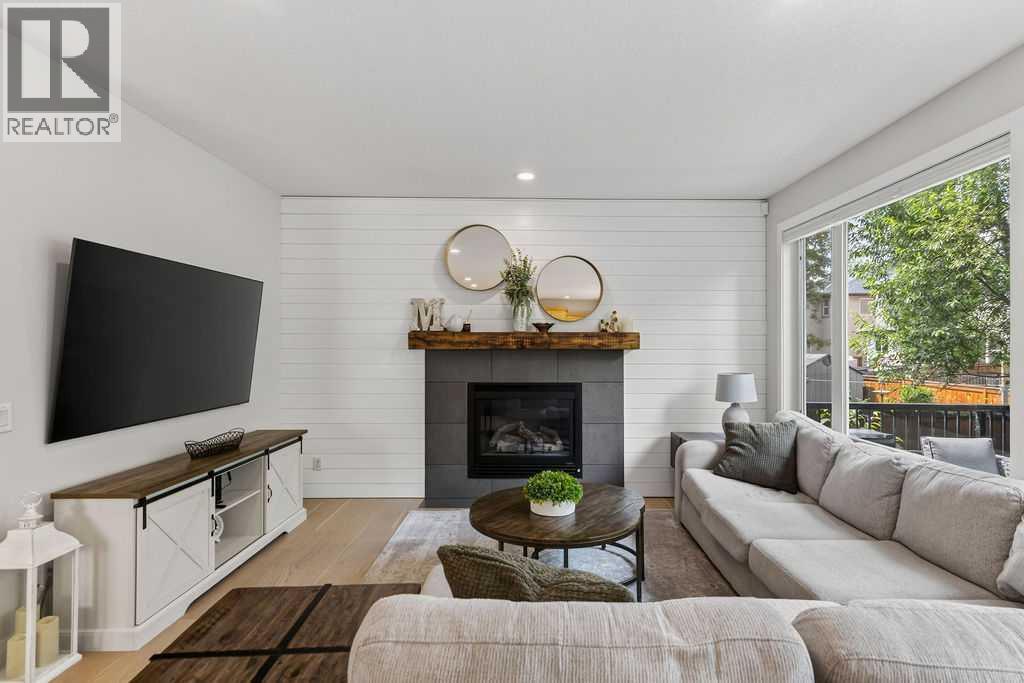 214 Cranleigh View SE - 18