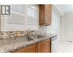2pc Bathroom - 3 Coolwater Drive Unit# Upper, Brampton, ON L6R0X7 Photo 8