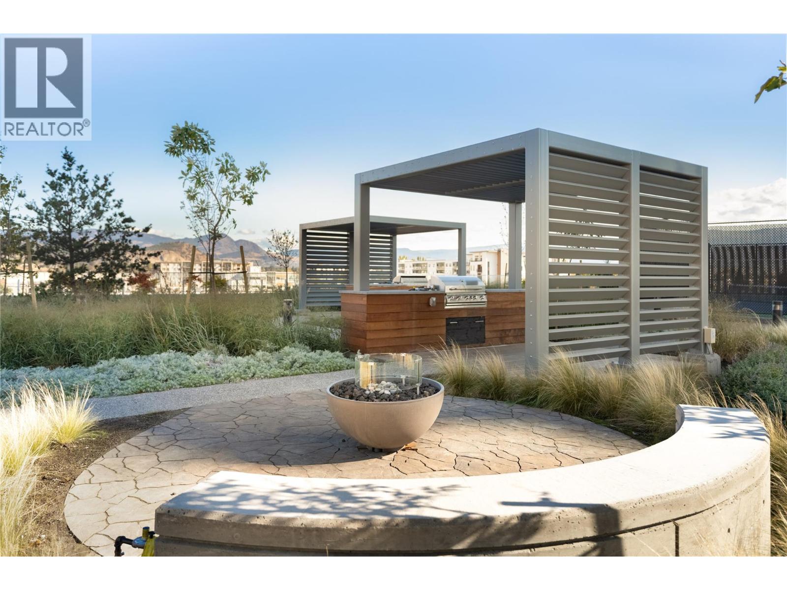 2106 1191 Sunset Drive, Kelowna