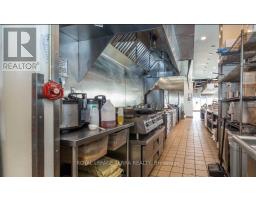 18267 Yonge Street, East Gwillimbury, ON L9N0J1 Photo 19