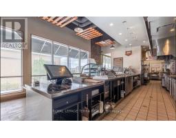 18267 Yonge Street, East Gwillimbury, ON L9N0J1 Photo 16