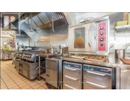 18267 Yonge Street, East Gwillimbury, ON L9N0J1 Photo 18