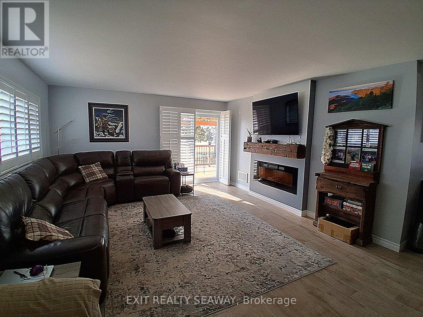 6731 GILMORE HILL ROAD - Image 9