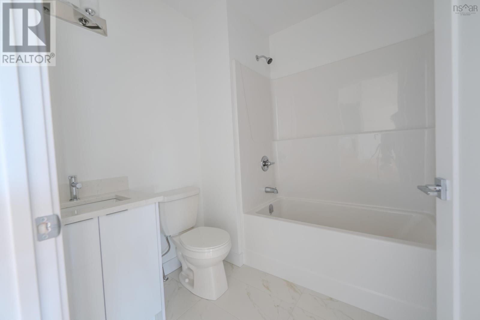 143 BRUNELLO Boulevard - 20