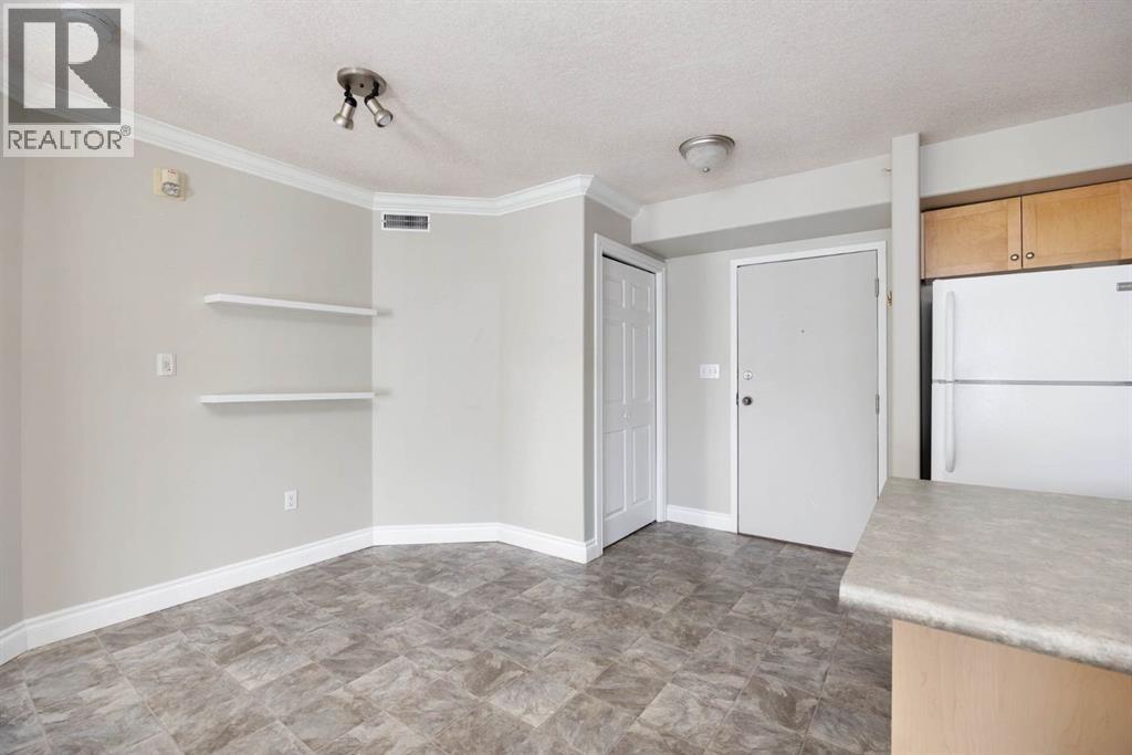 #2402 38 Riedel Street - 6