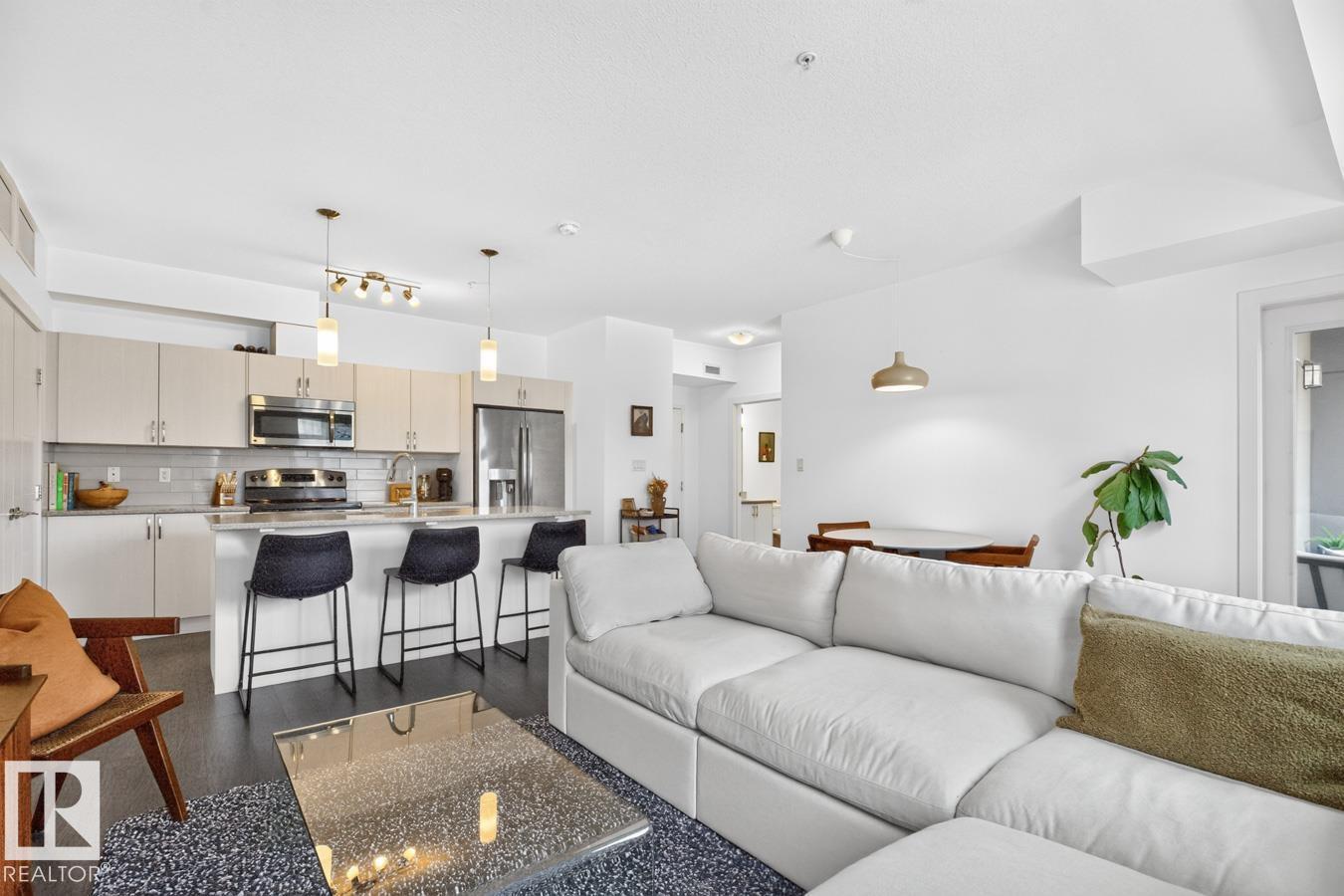 #206 8525 91 ST NW - 19