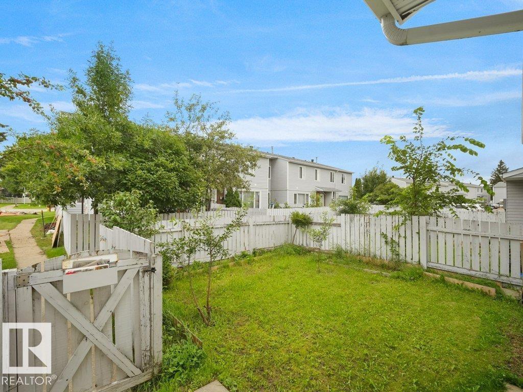 34 AMBERLY CO NW - Image 8