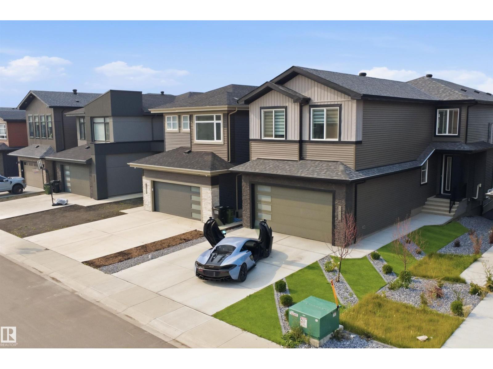 5493 KOOTOOK RD SW, Keswick, Edmonton photo 4