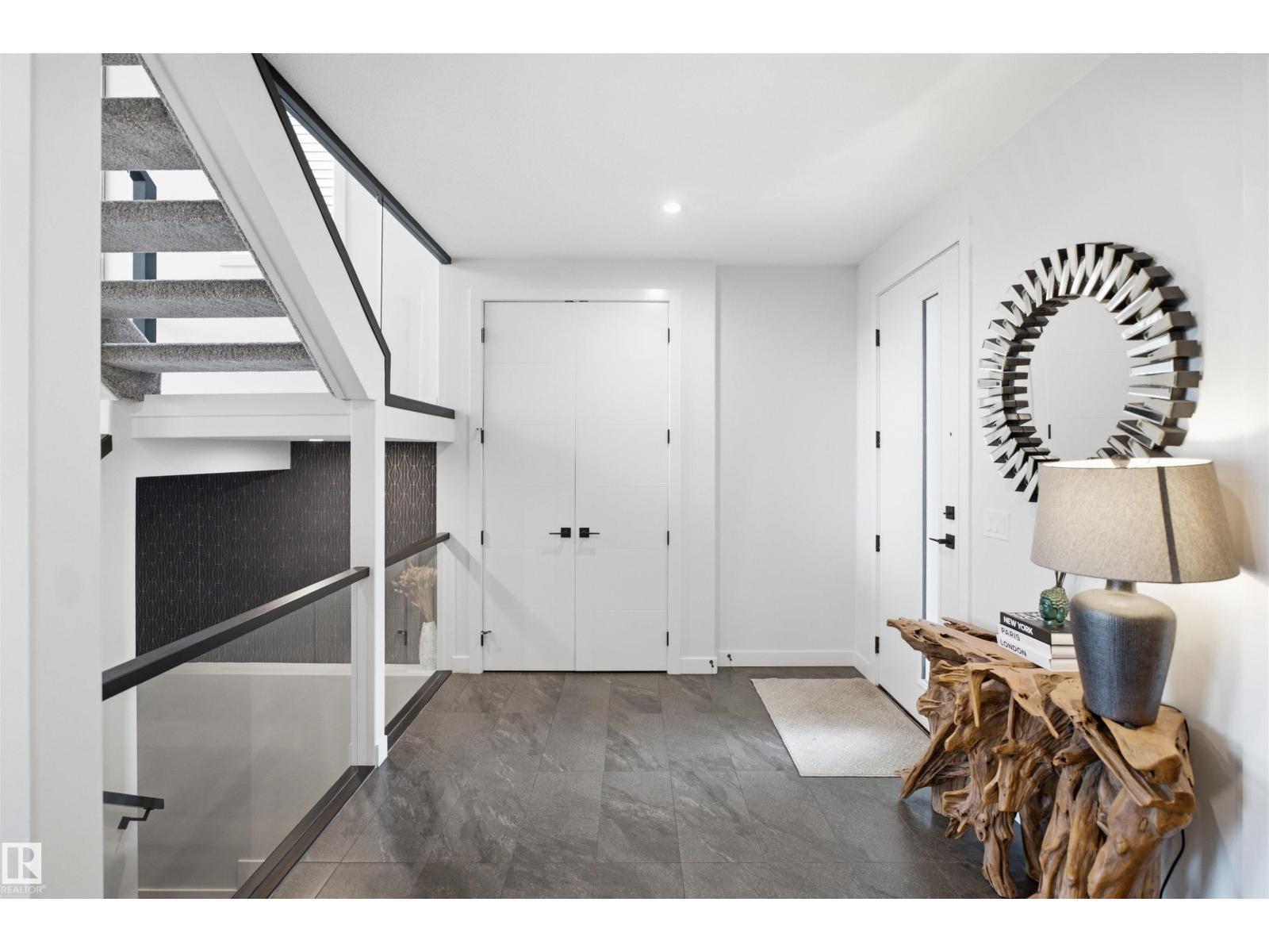 5493 KOOTOOK Road SW - Photo 6