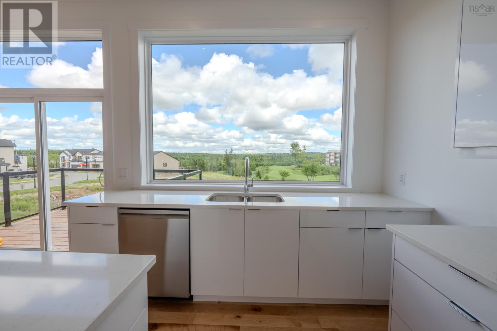 143 BRUNELLO Boulevard - 8