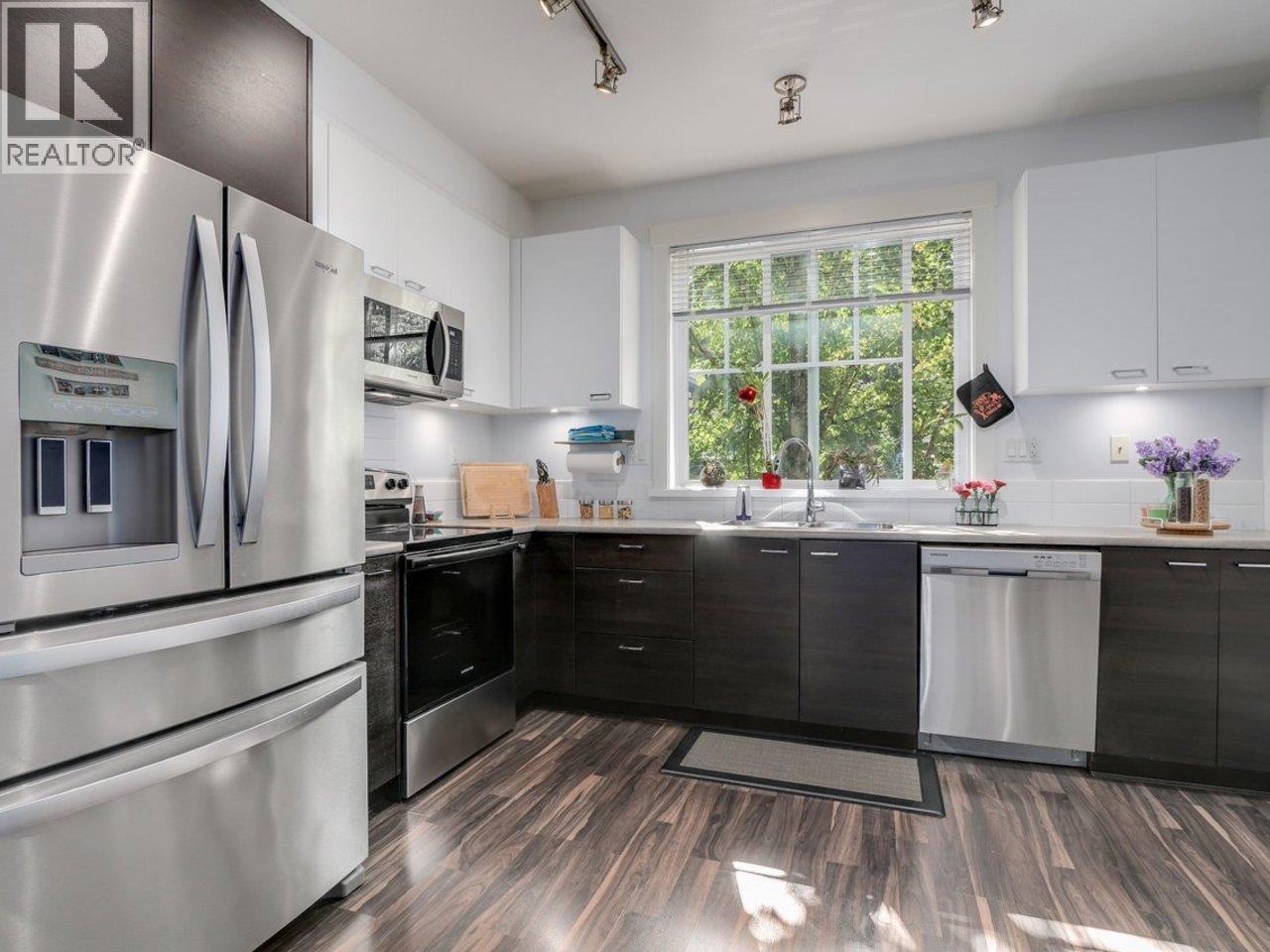 2 Bed, 2 Bath House for Sale in Coquitlam – 63 3010 RIVERBEND DRIVE, Coquitlam – MLS# R3154656 - Image 9