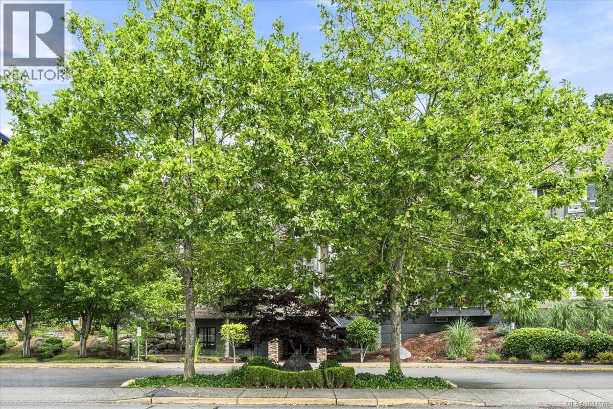 #203 1620 Townsite Rd - 18