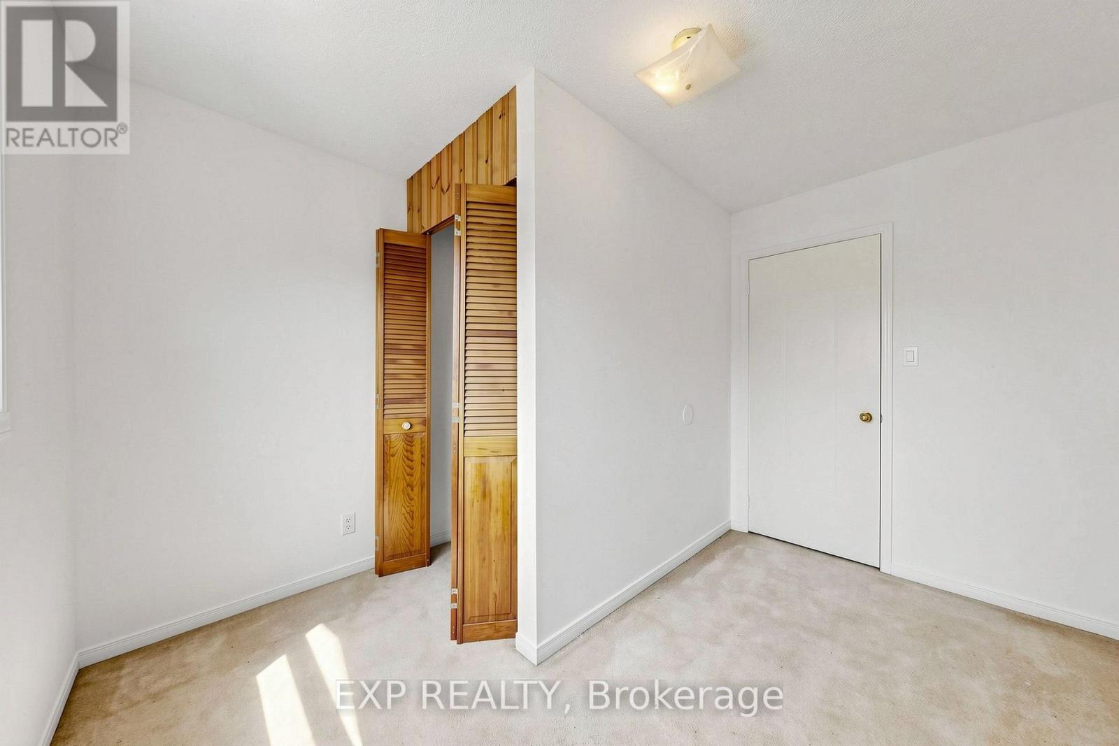 146 BESSBOROUGH DRIVE - 26