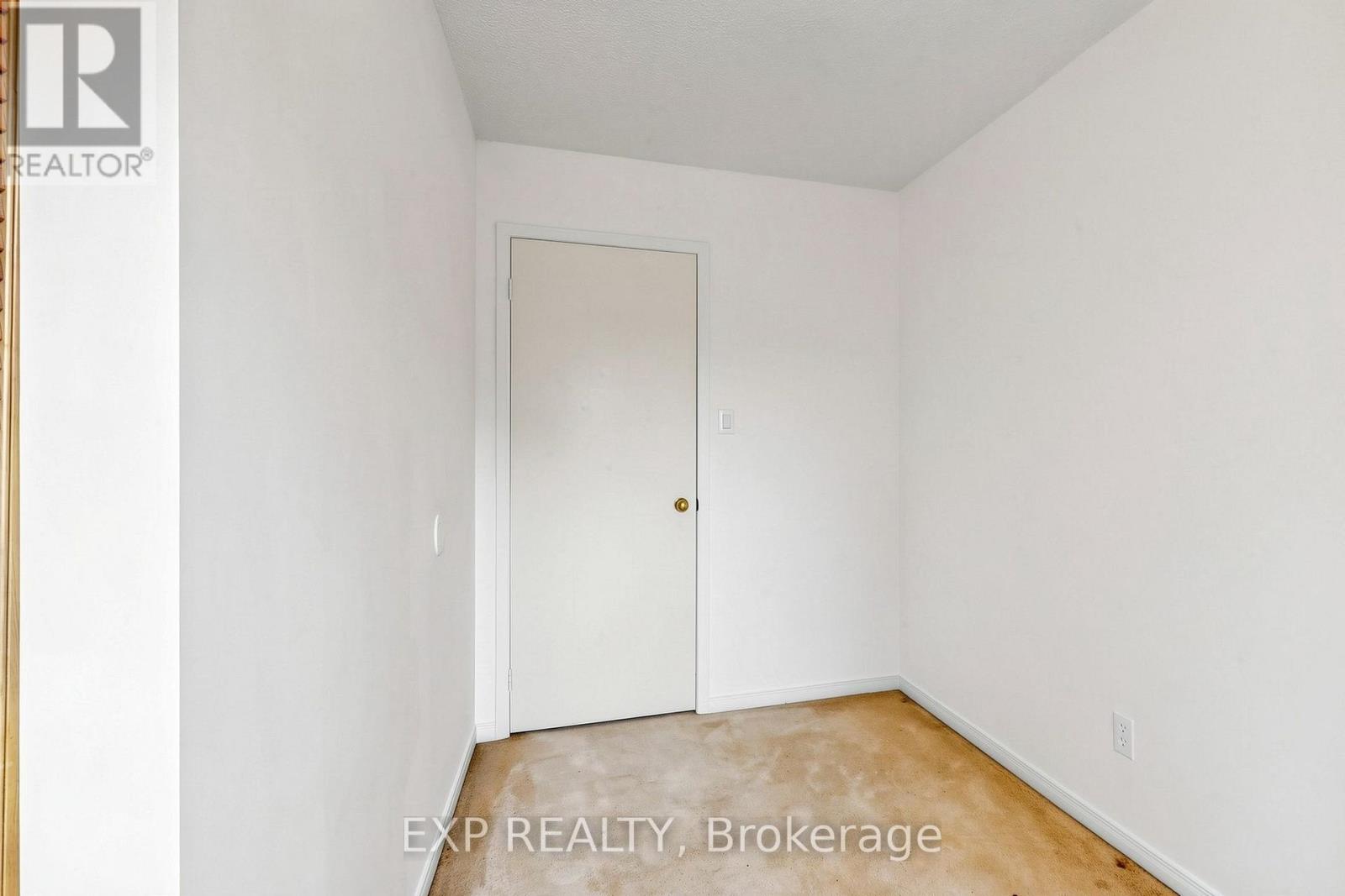 146 BESSBOROUGH DRIVE - 27