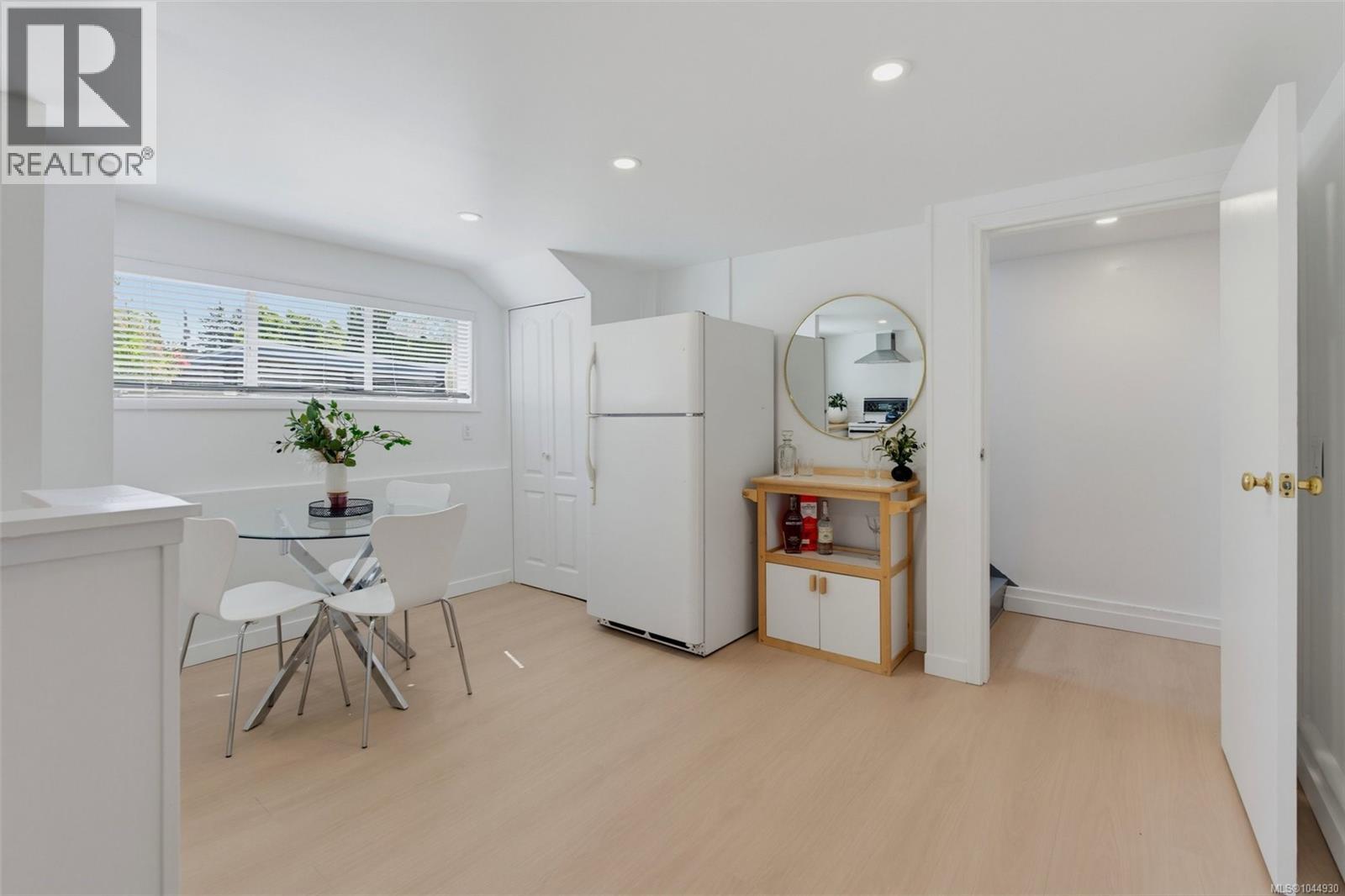  2667 Dunlevy Street, Oak Bay