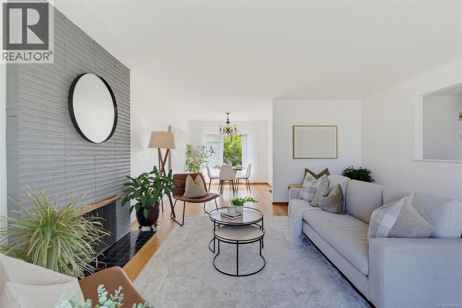  2667 Dunlevy Street, Oak Bay