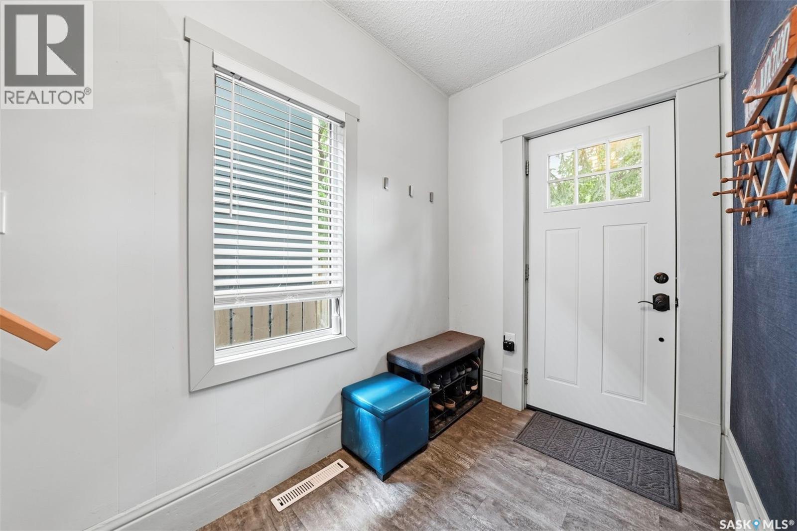420 I AVENUE S, Saskatoon — photo 3