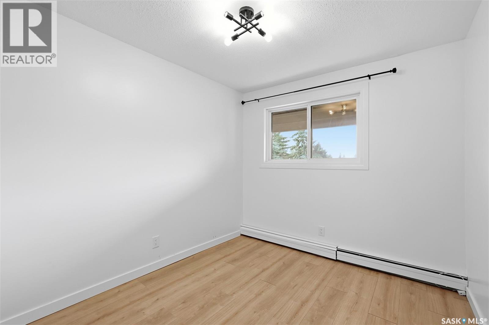 #1233 425 115th STREET E - Image 25