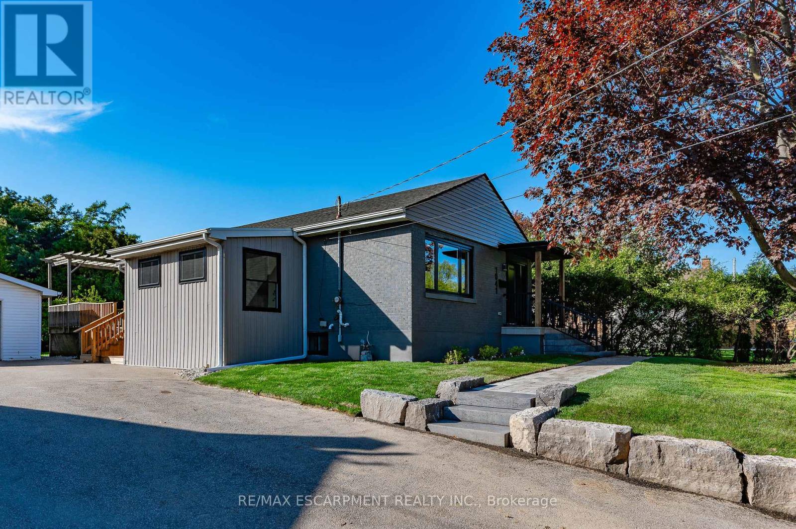 1041 SHEPHERD'S DRIVE - 3