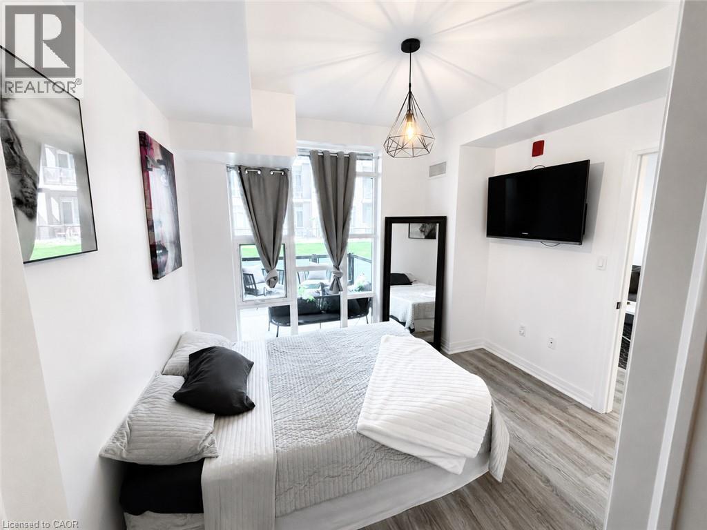#117 10 CONCORD Place - 15