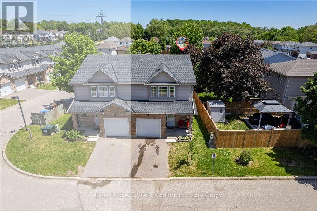 1 - 84 WESTMEADOW DRIVE — photo 3