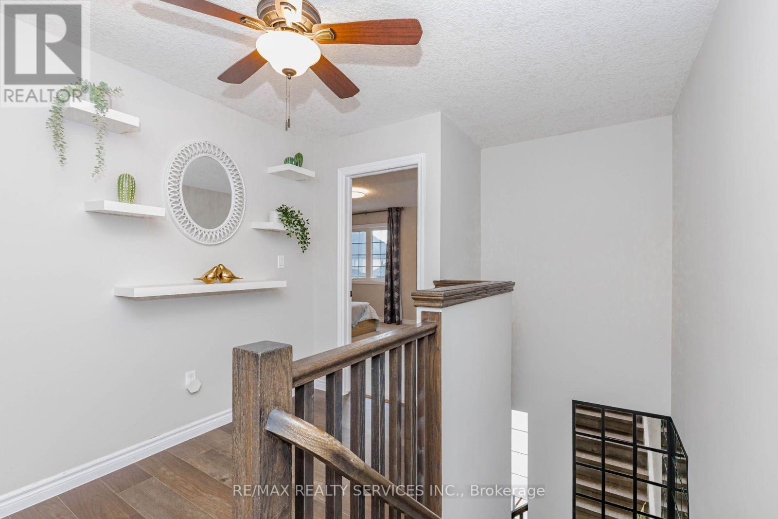 1561 DUNKIRK AVENUE - 20