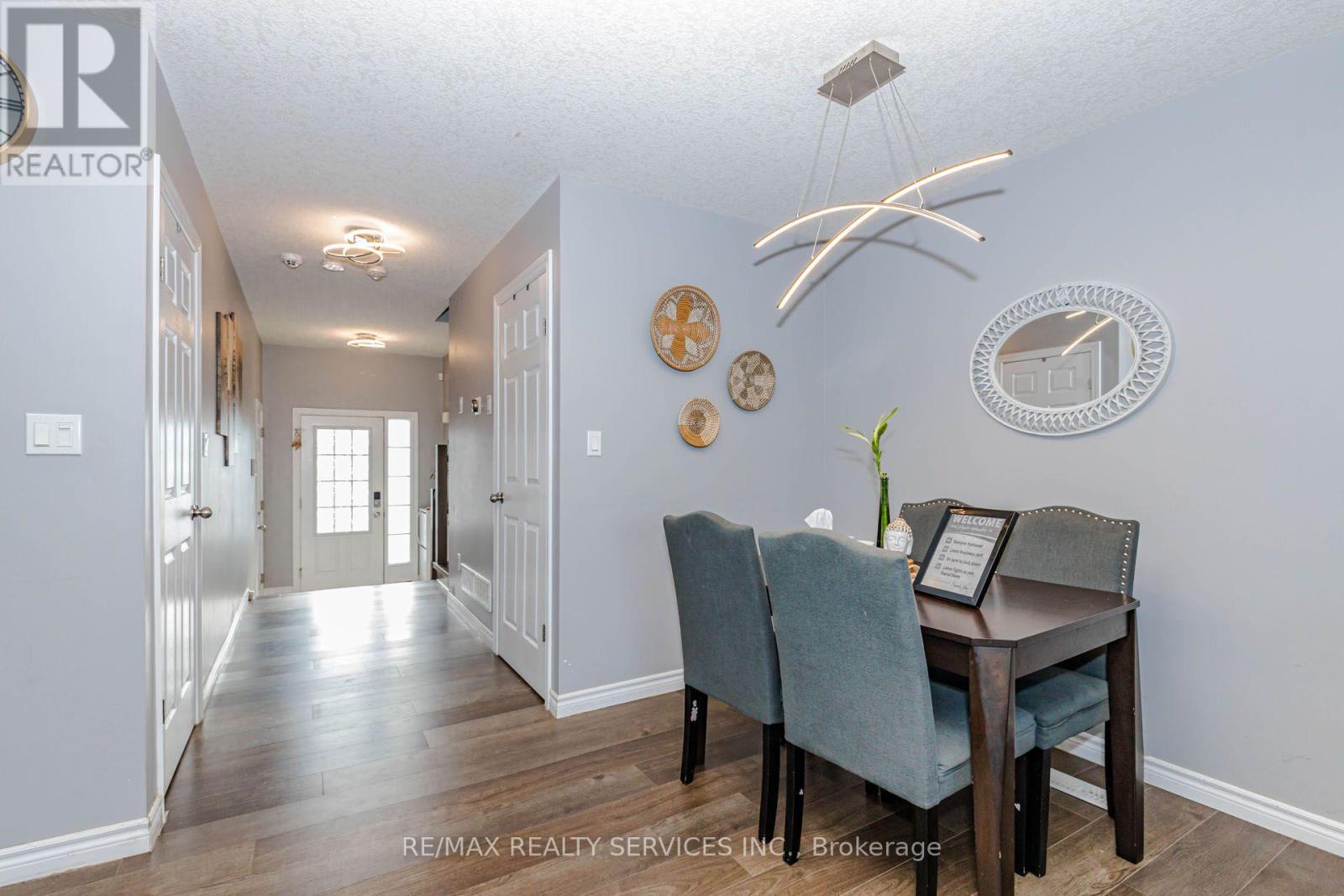 1561 DUNKIRK AVENUE - 6