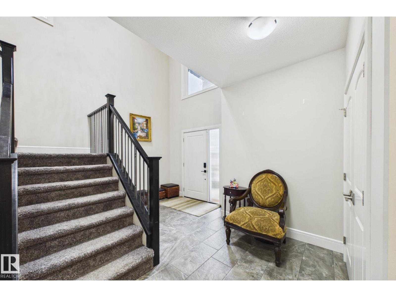 48 Lundberg Crescent
