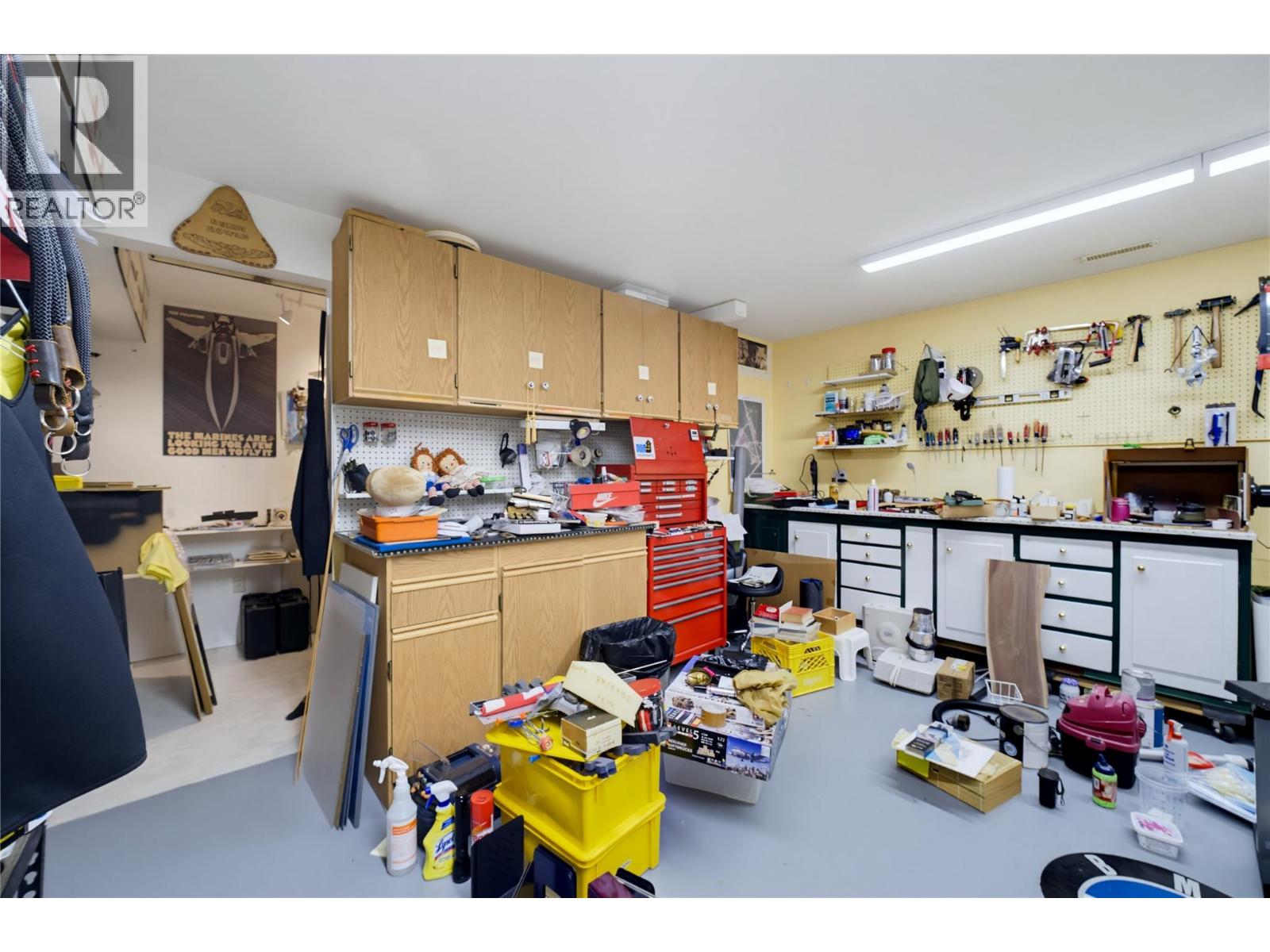 3251 5 Avenue SE - 63