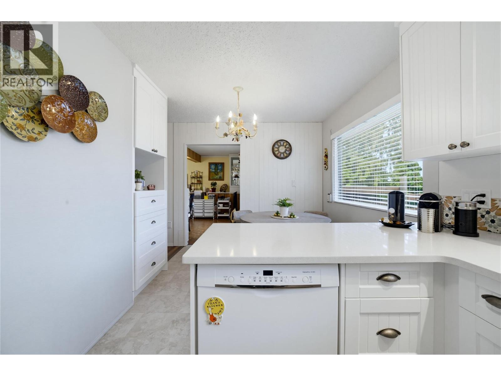 3251 5 Avenue SE - Image 17