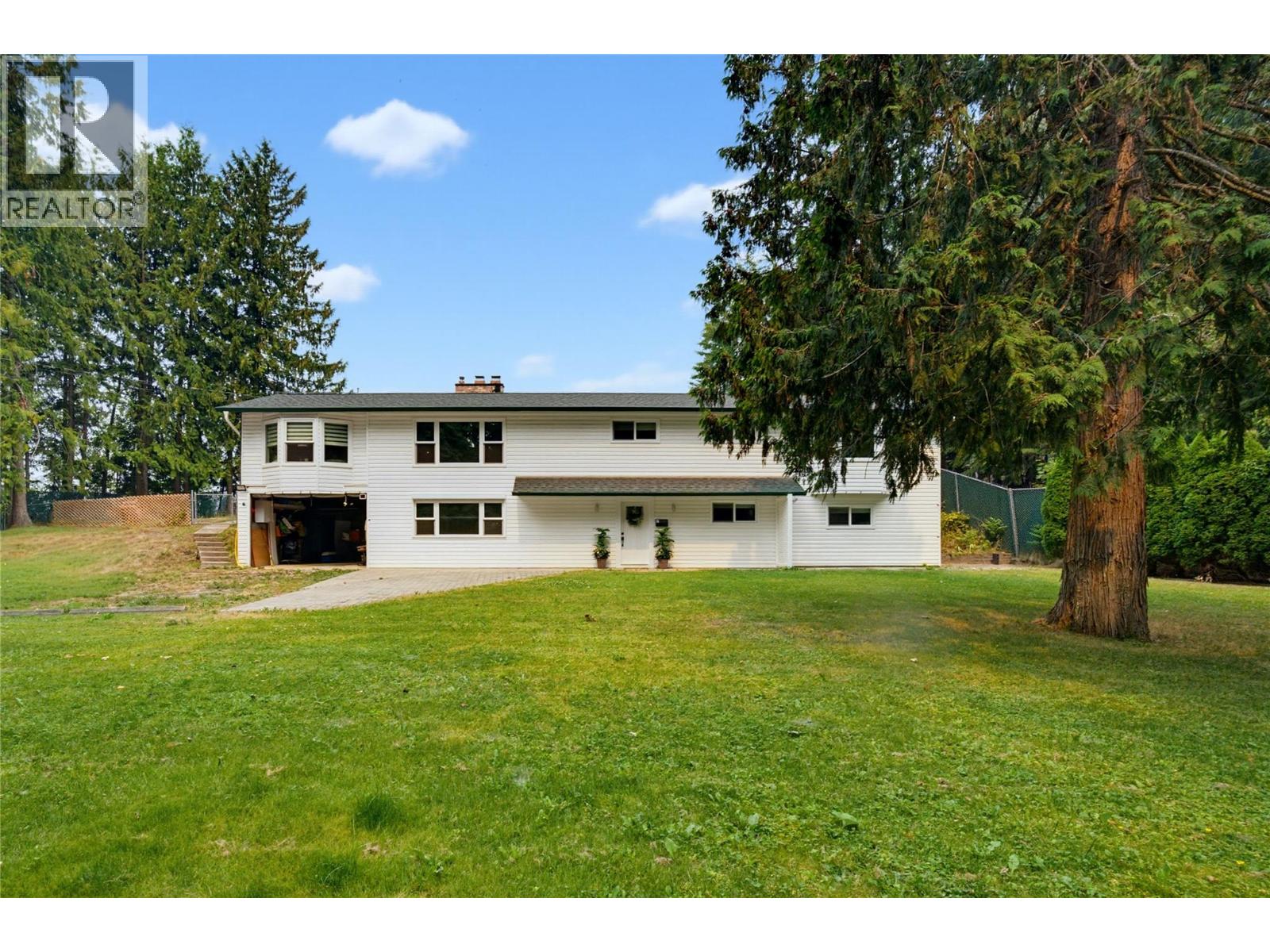 3251 5 Avenue SE - 46