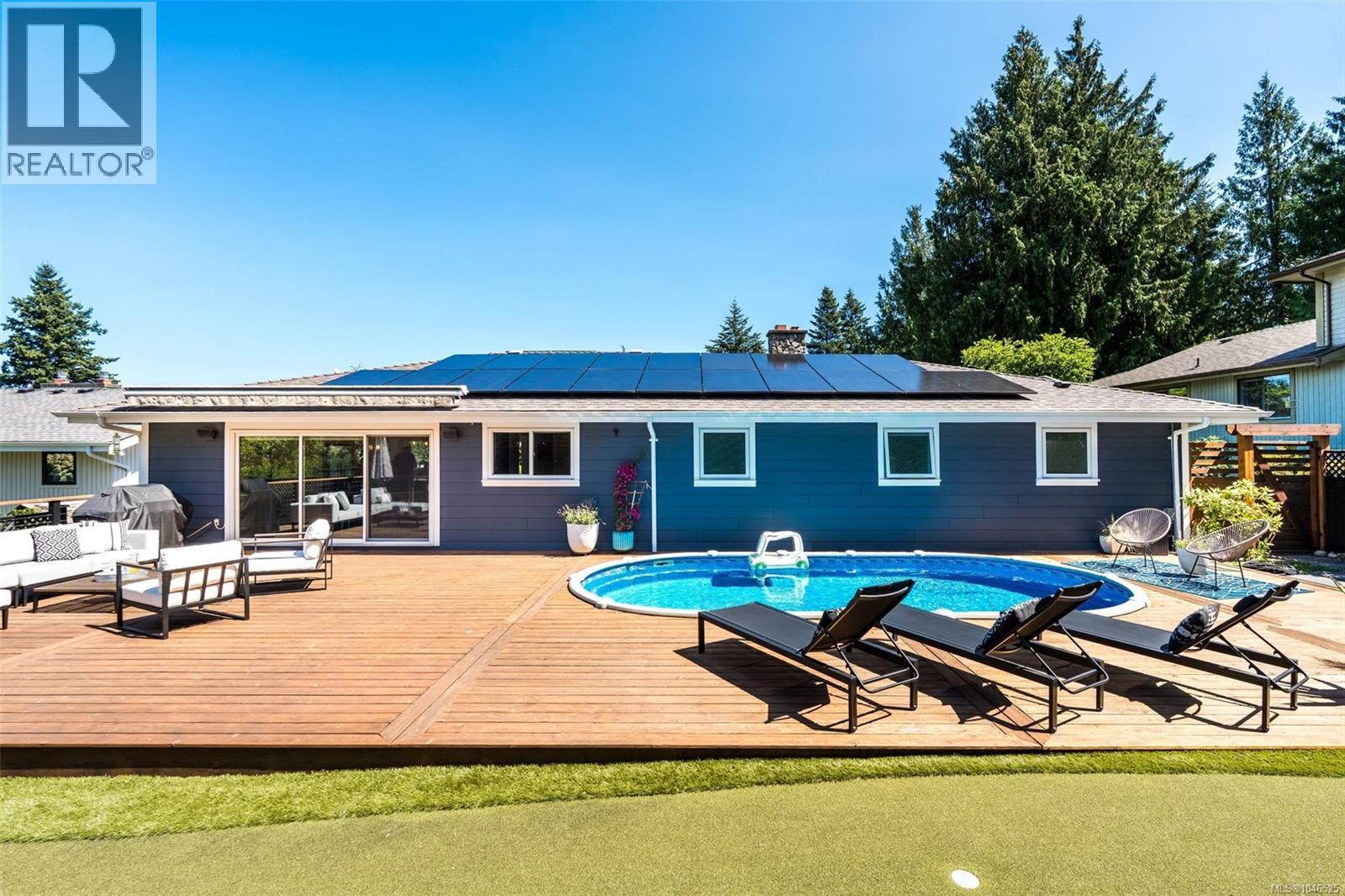  4902 Alamida Crescent, Saanich