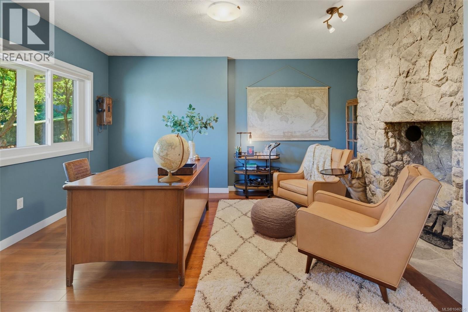  4902 Alamida Crescent, Saanich