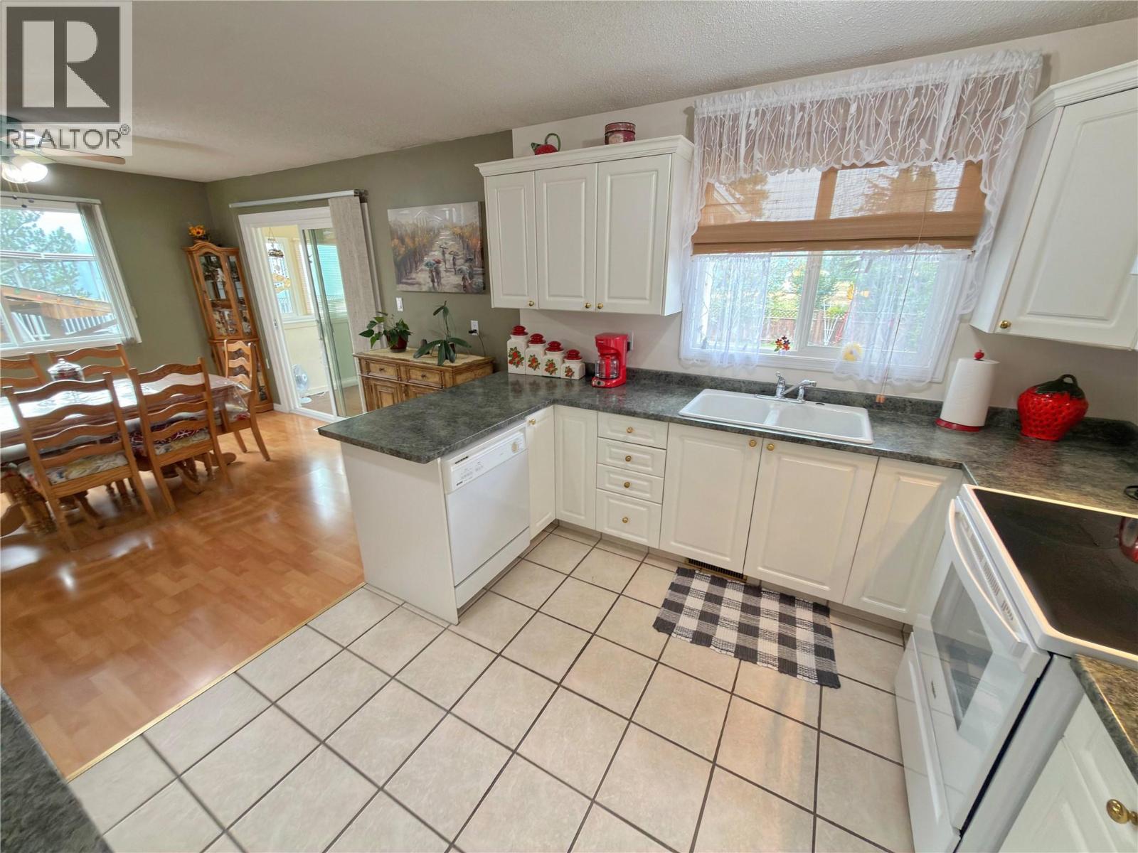 483 Palmer Street - 20