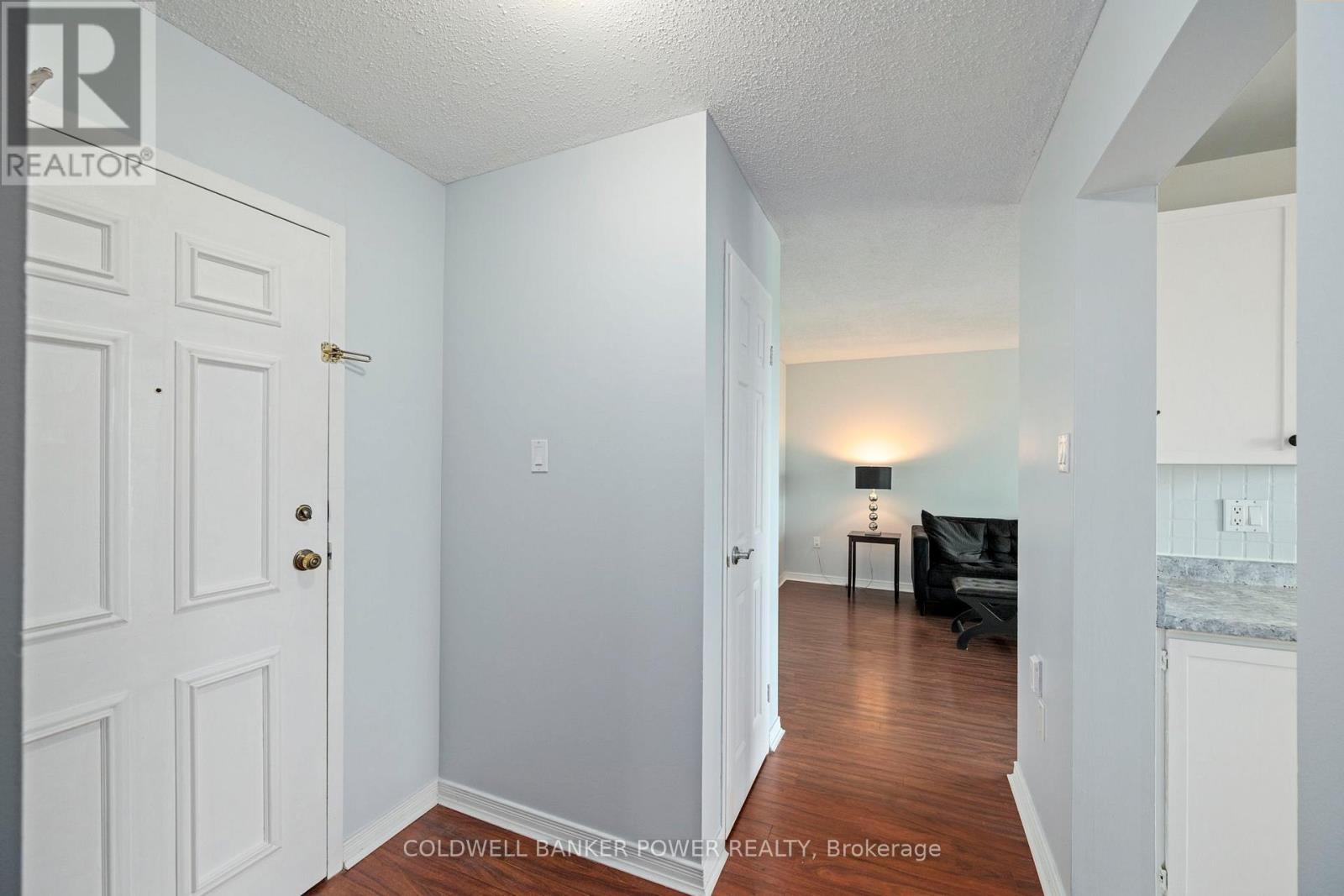 #704 600 GRENFELL DRIVE - Image 7